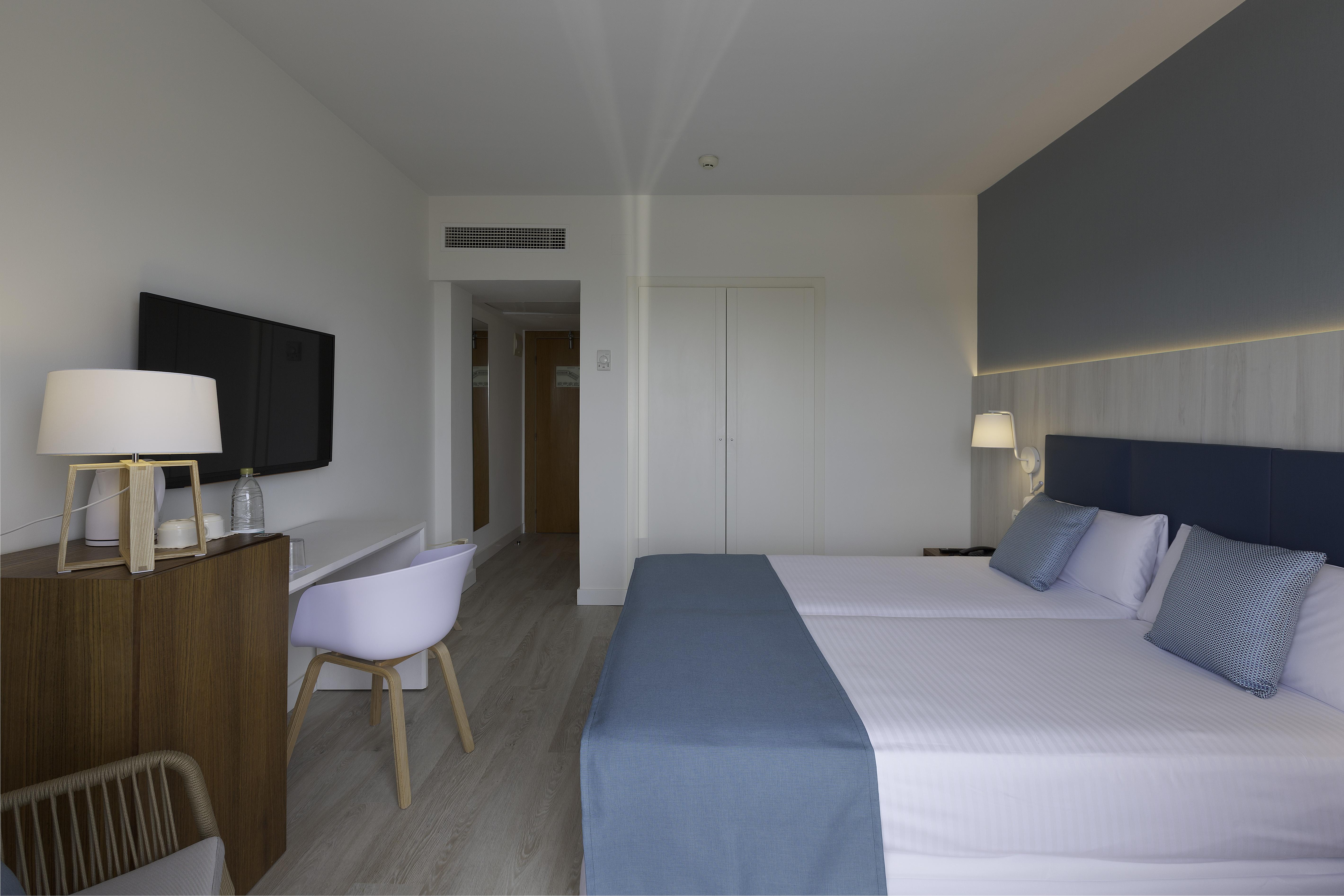 Hotel Alua Illa de Menorca S'Algar Esterno foto