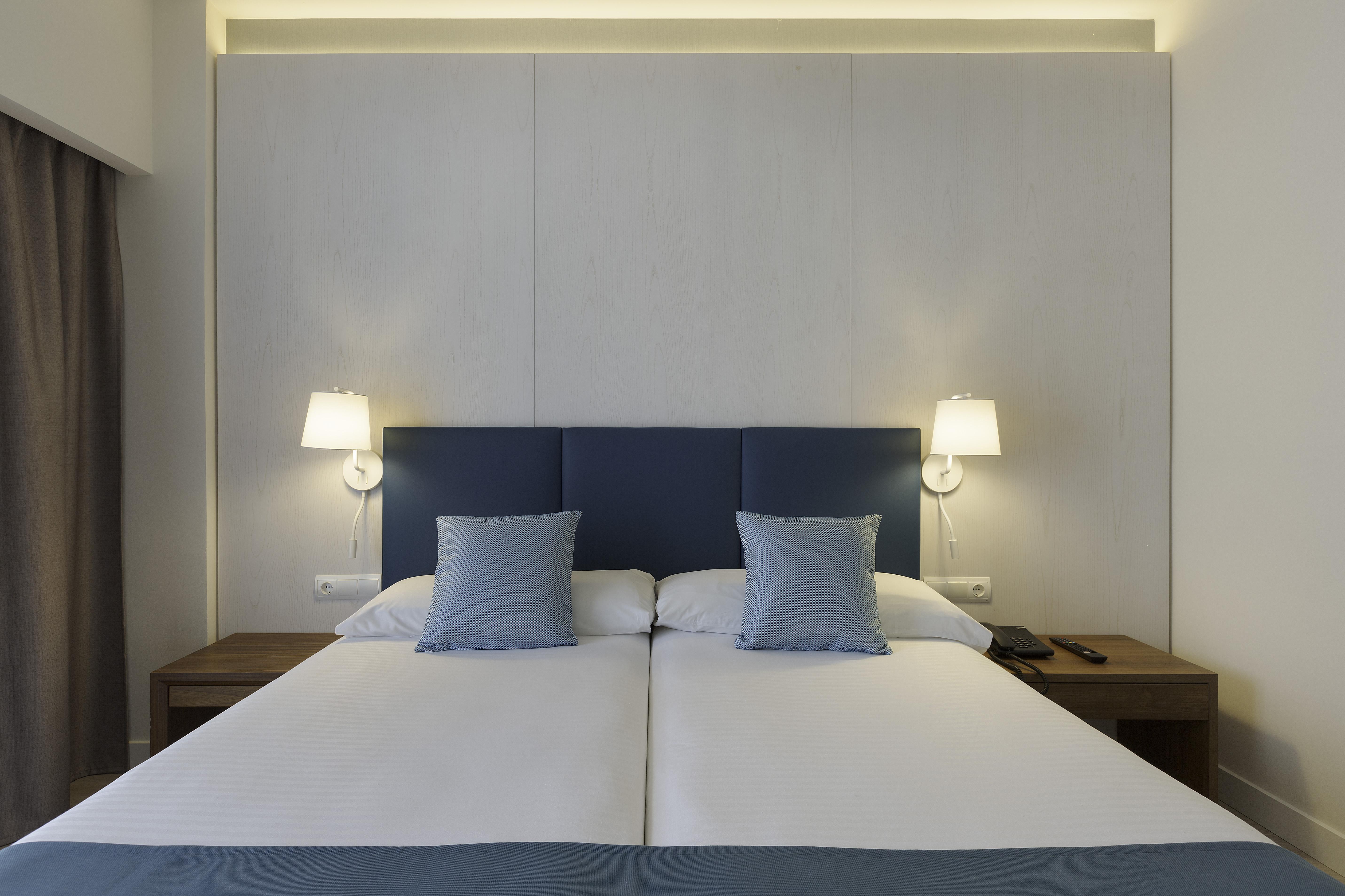 Hotel Alua Illa de Menorca S'Algar Esterno foto