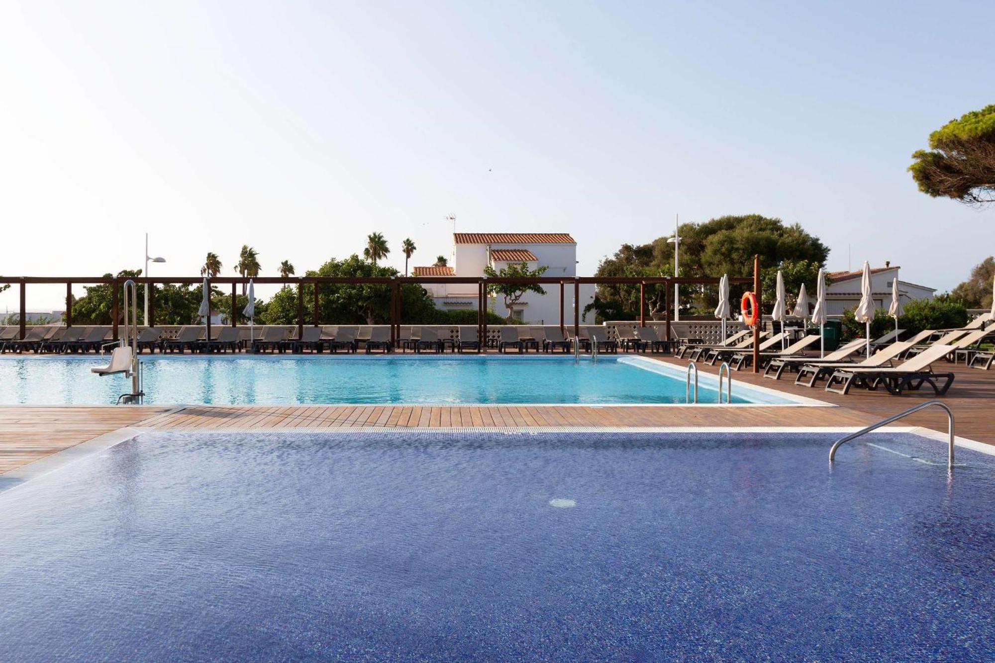 Hotel Alua Illa de Menorca S'Algar Esterno foto