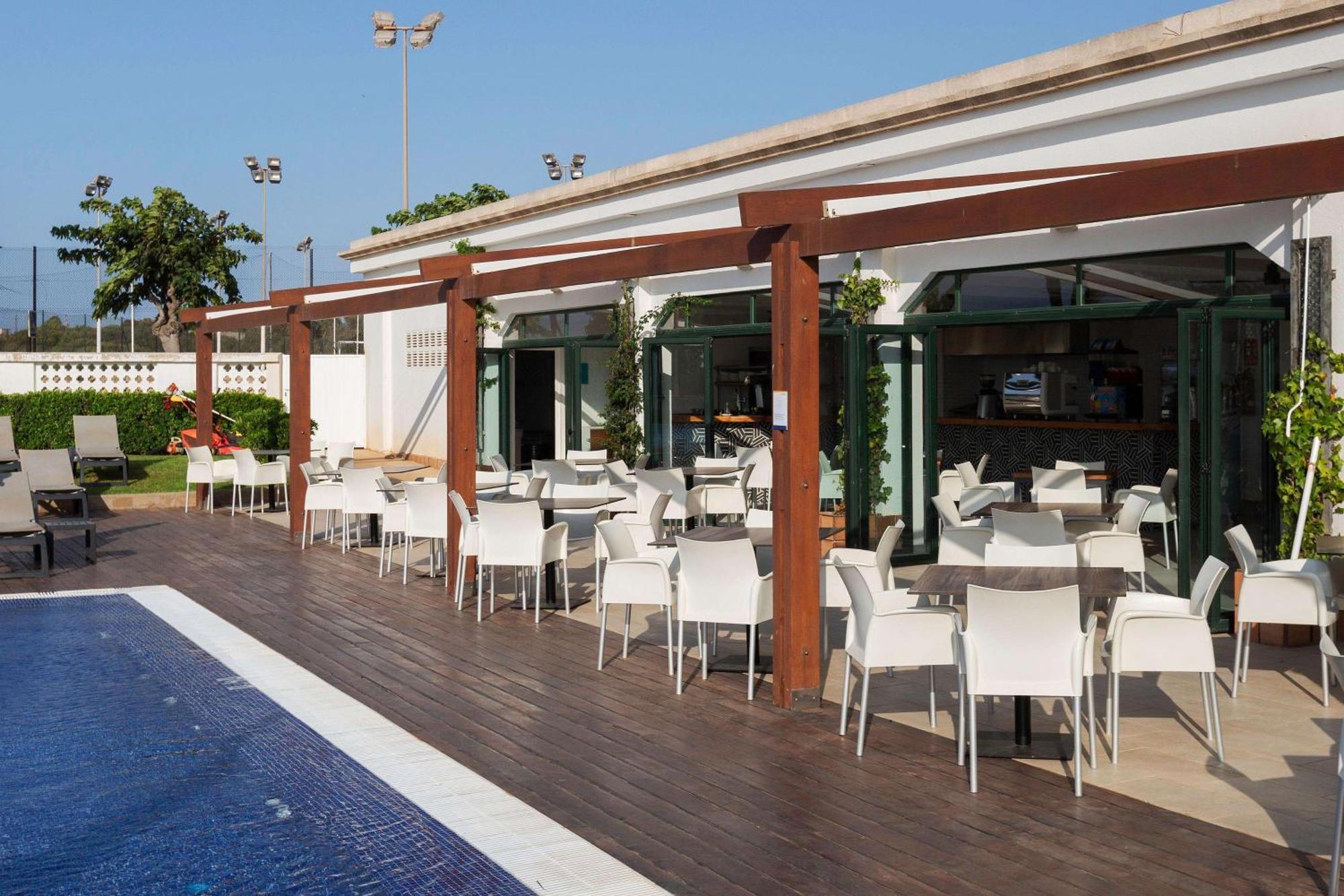 Hotel Alua Illa de Menorca S'Algar Esterno foto