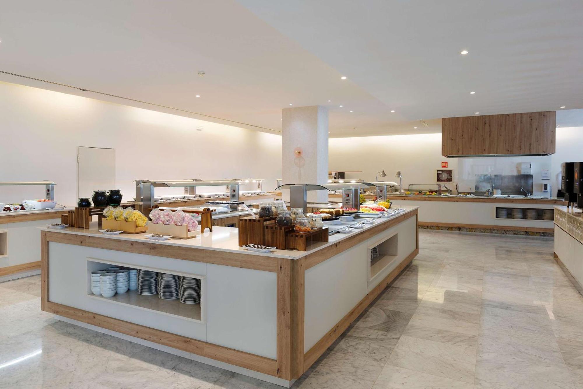 Hotel Alua Illa de Menorca S'Algar Esterno foto
