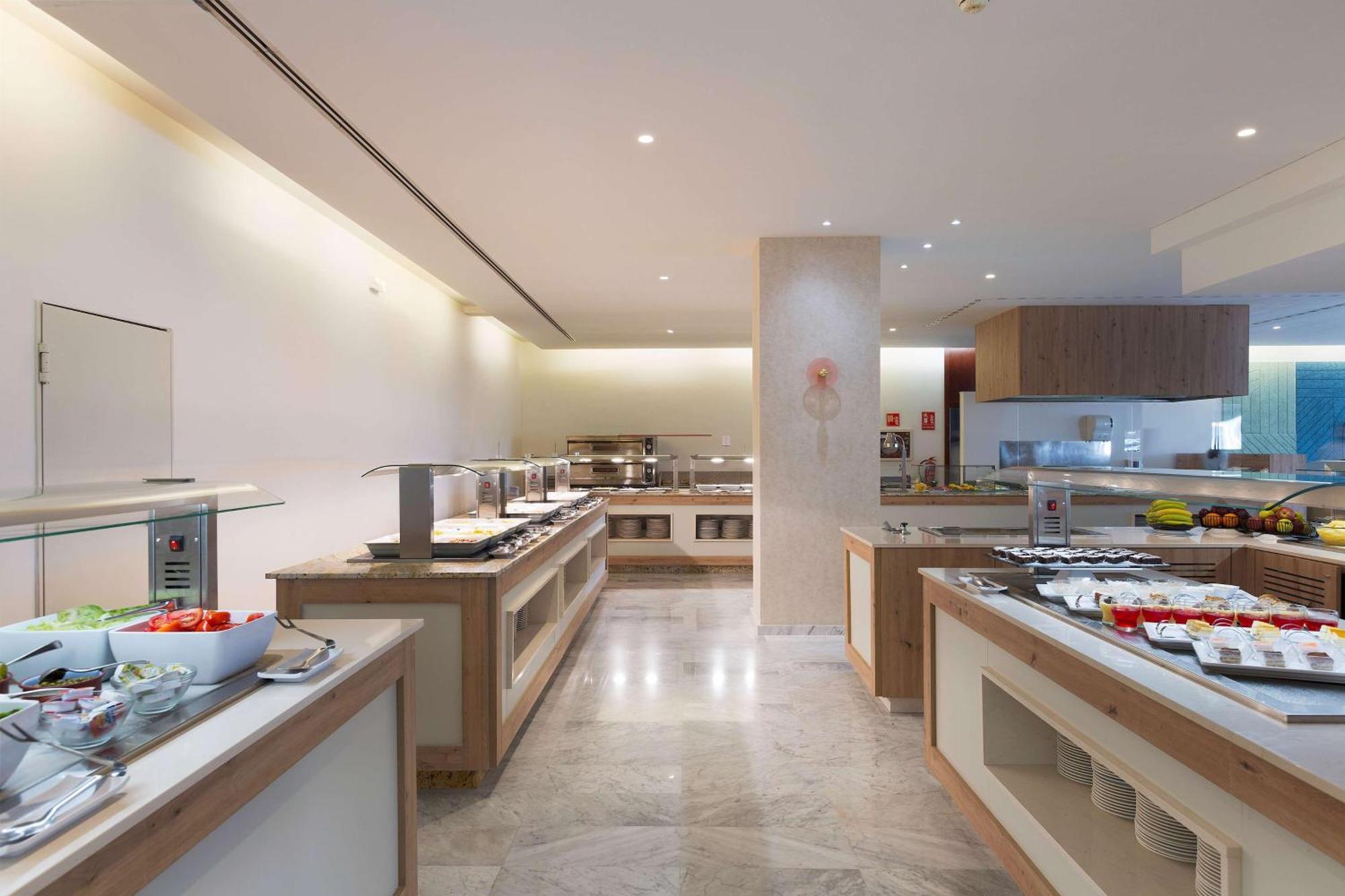 Hotel Alua Illa de Menorca S'Algar Esterno foto