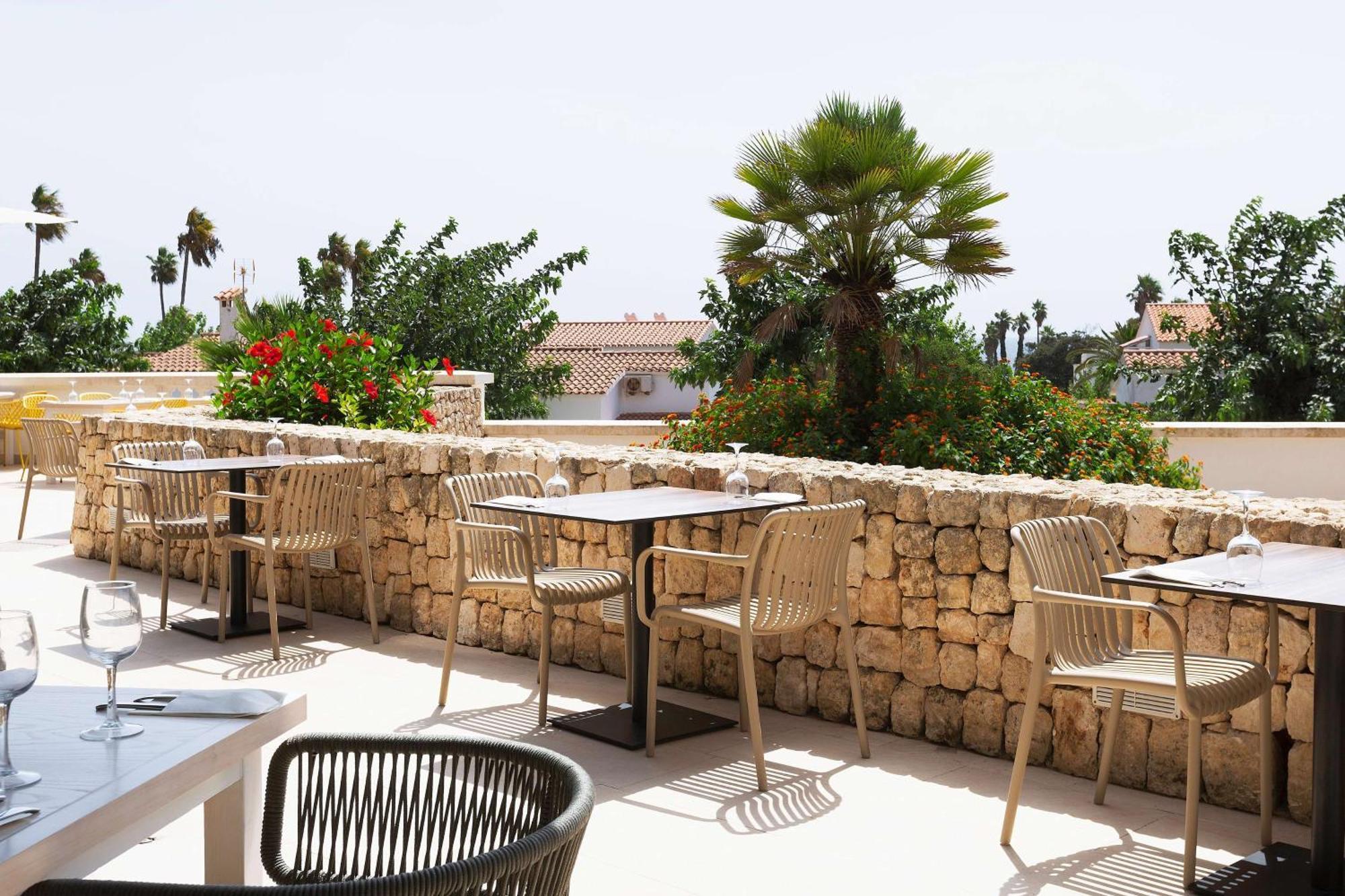Hotel Alua Illa de Menorca S'Algar Esterno foto