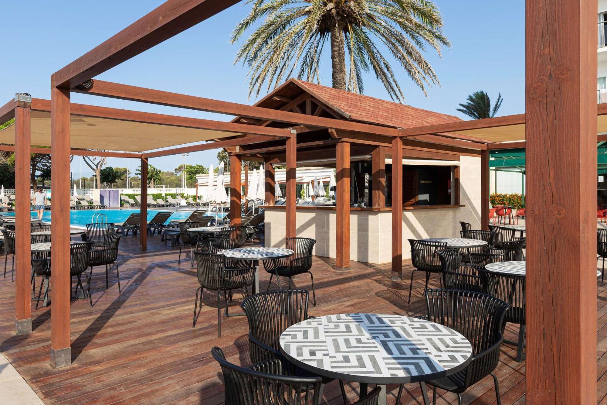 Hotel Alua Illa de Menorca S'Algar Esterno foto