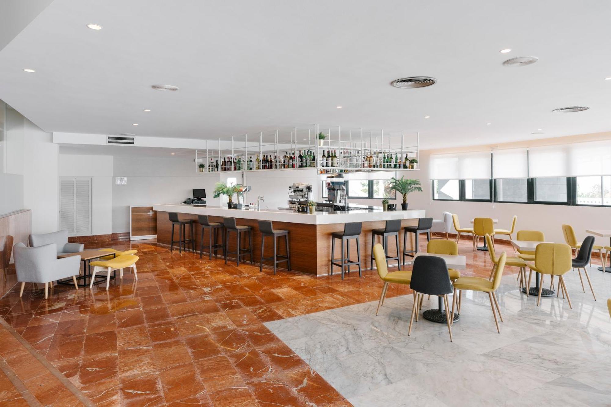 Hotel Alua Illa de Menorca S'Algar Esterno foto