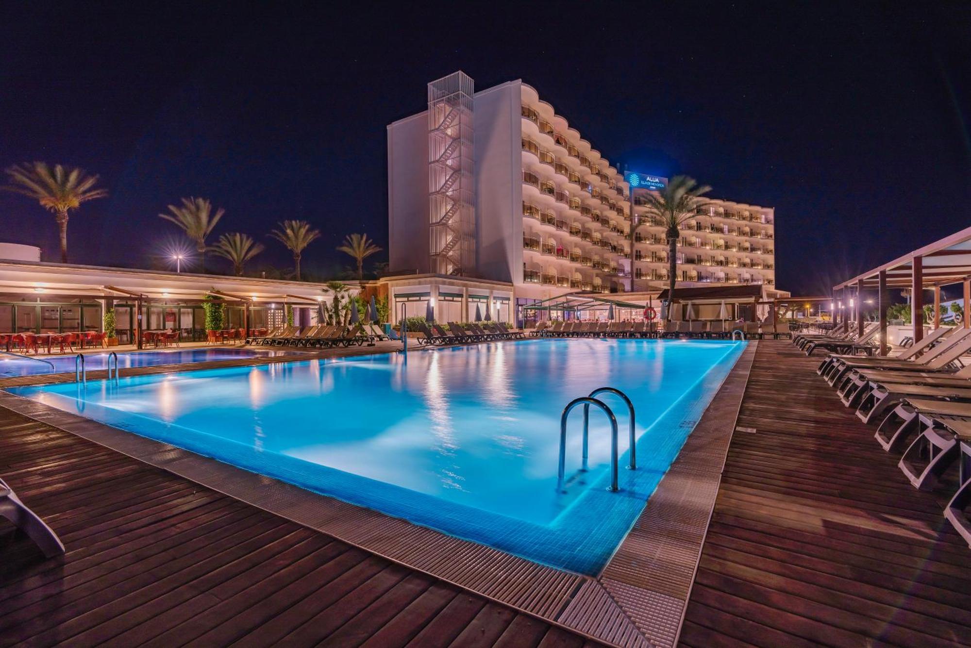Hotel Alua Illa de Menorca S'Algar Esterno foto